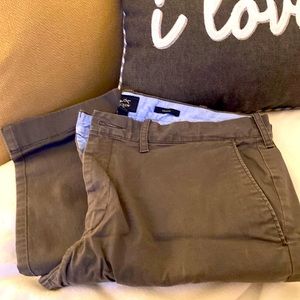 JCrew Men’s Grey Flex Chino Size 34/32